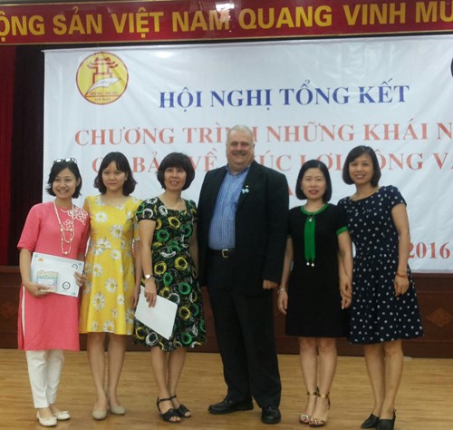 Trường THCS Đô Thị Việt Hưng đạt giải nhì trong hội nghị tổng kết những khái niệm cơ bản về Phúc lợi động vật.
